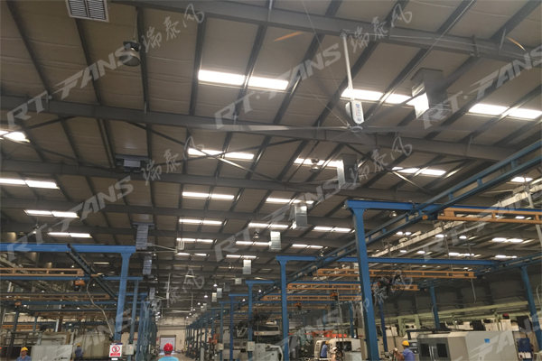 瑞泰風(fēng)超大型風(fēng)扇廠家案例圖 瑞泰風(fēng)超大型風(fēng)扇廠家案例圖