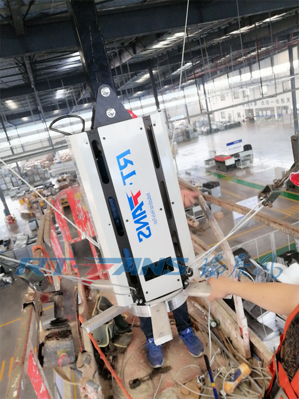 佛山大型工業(yè)風(fēng)扇安裝，品牌瑞泰風(fēng)給您提供一站式服務(wù)。