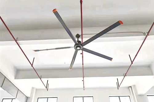 工業(yè)吊扇在工業(yè)領(lǐng)域的重要性和優(yōu)勢(shì)有哪些